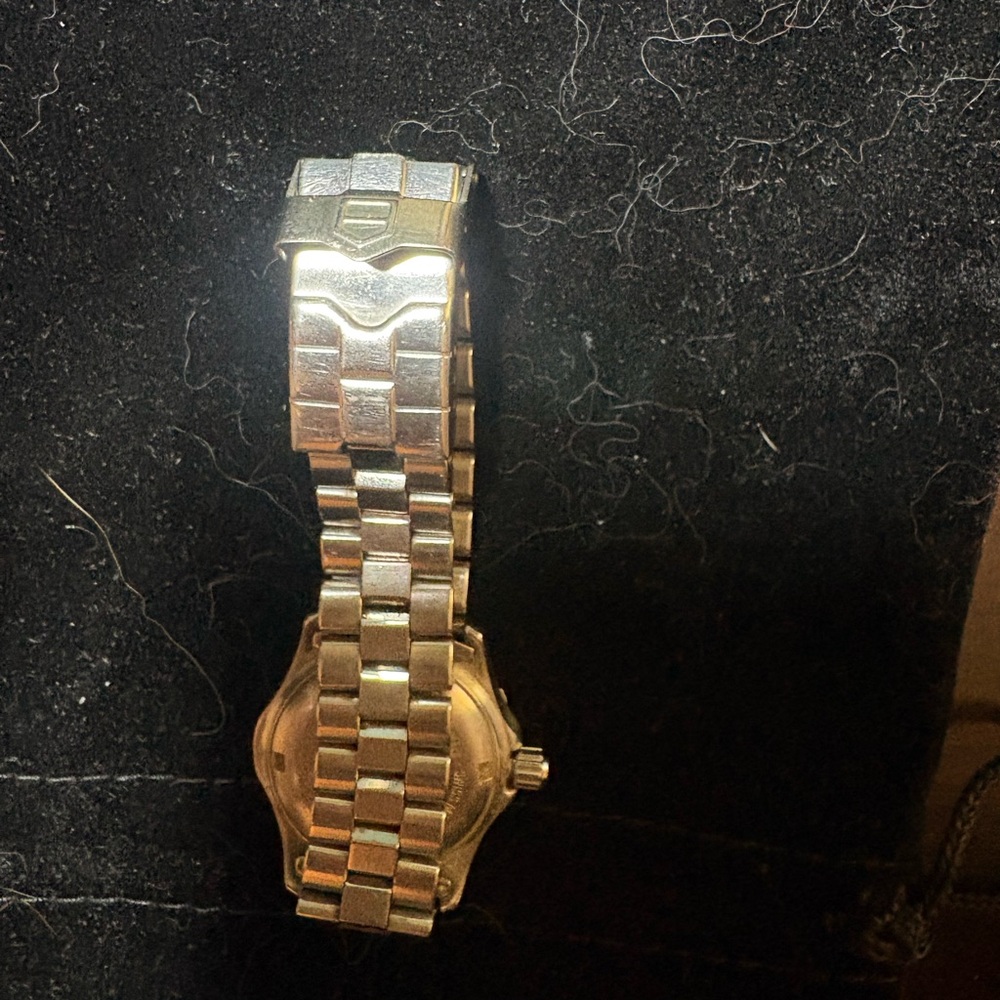 Tag Heuer WK131 Professional
2000 Classic Swiss Quartz Ladies Date
Watch - Picture 5 of 9